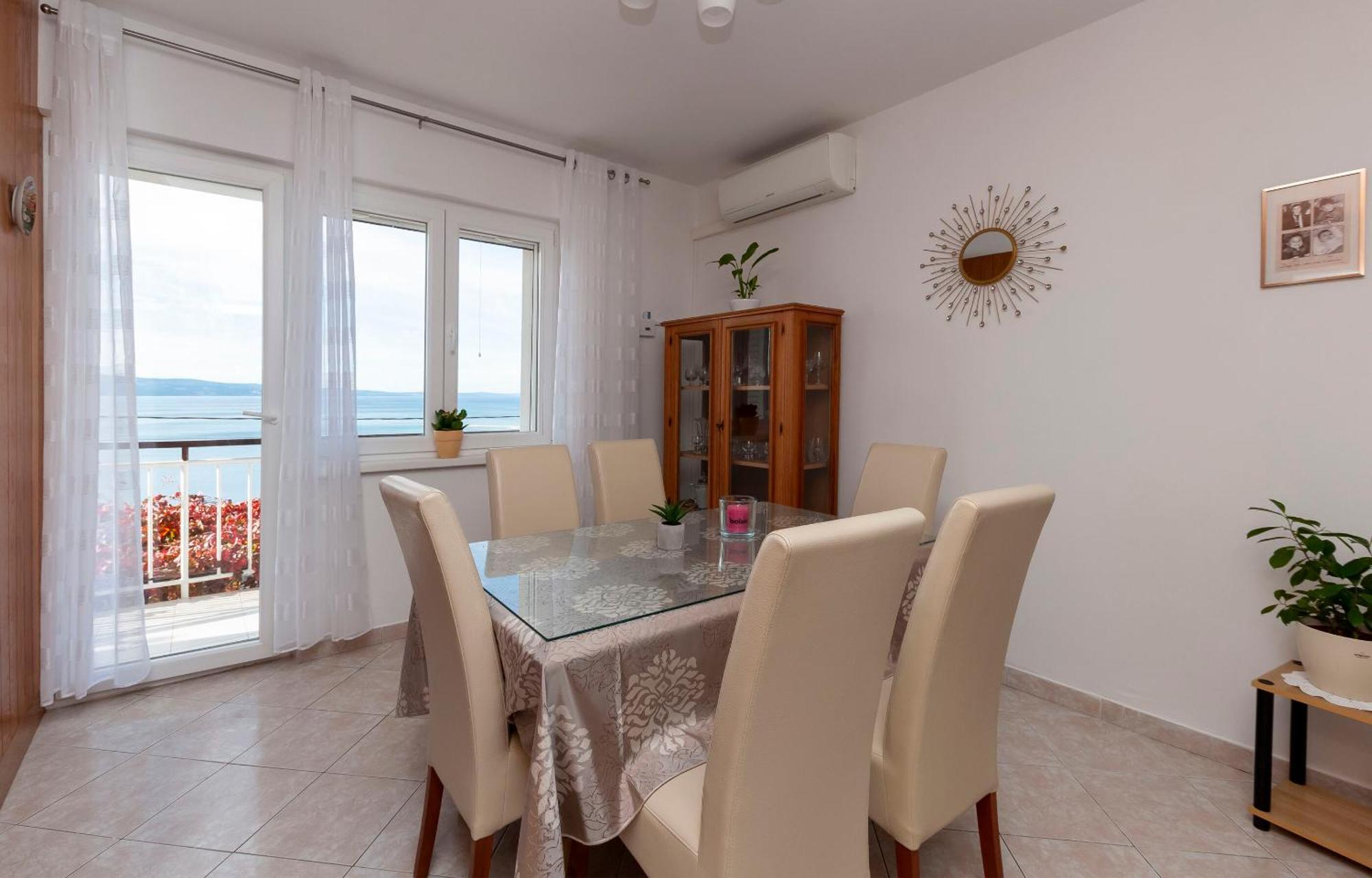 Apartment And Rooms Tatjana Omis Luaran gambar