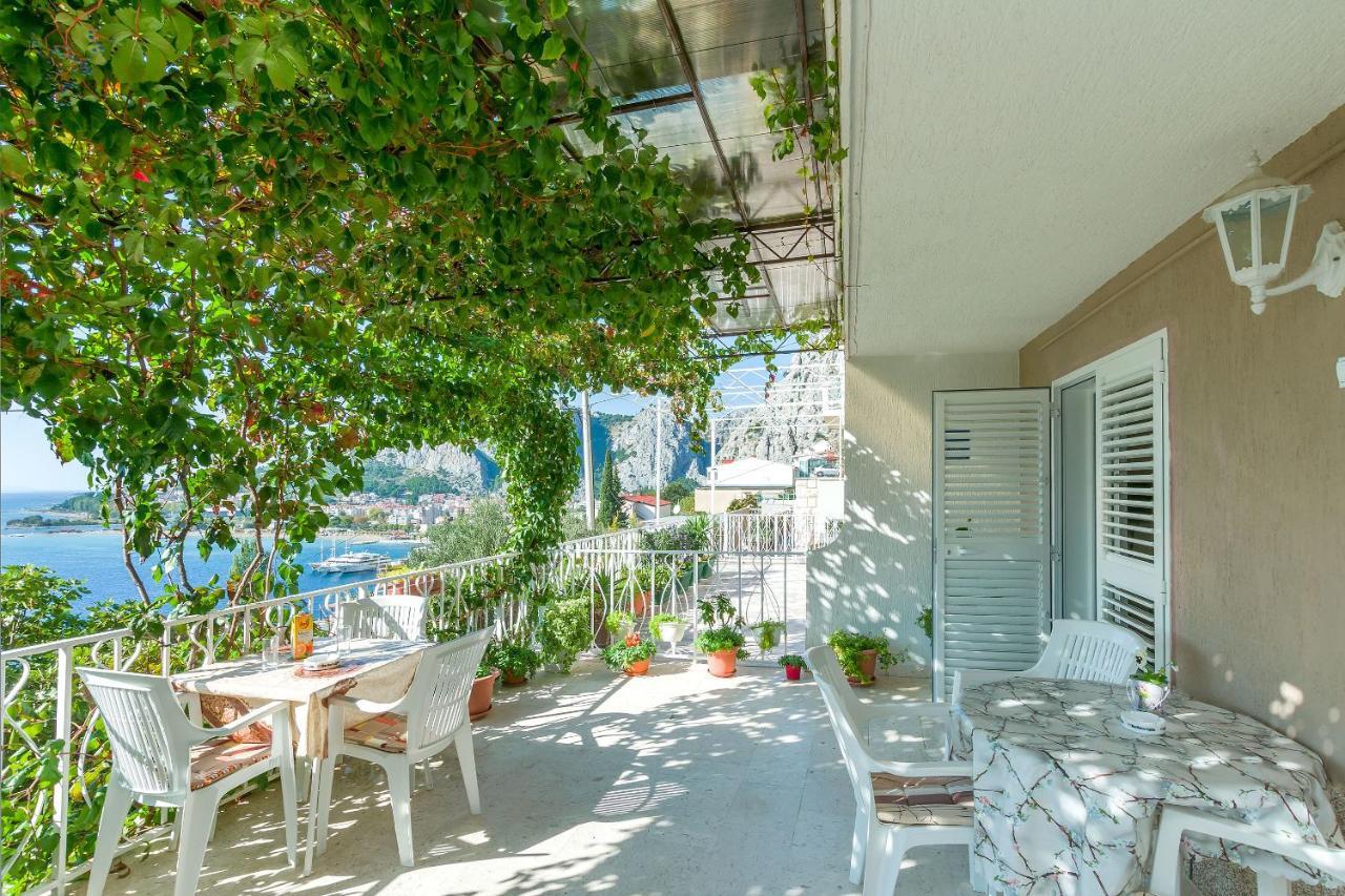 Apartment And Rooms Tatjana Omis Luaran gambar